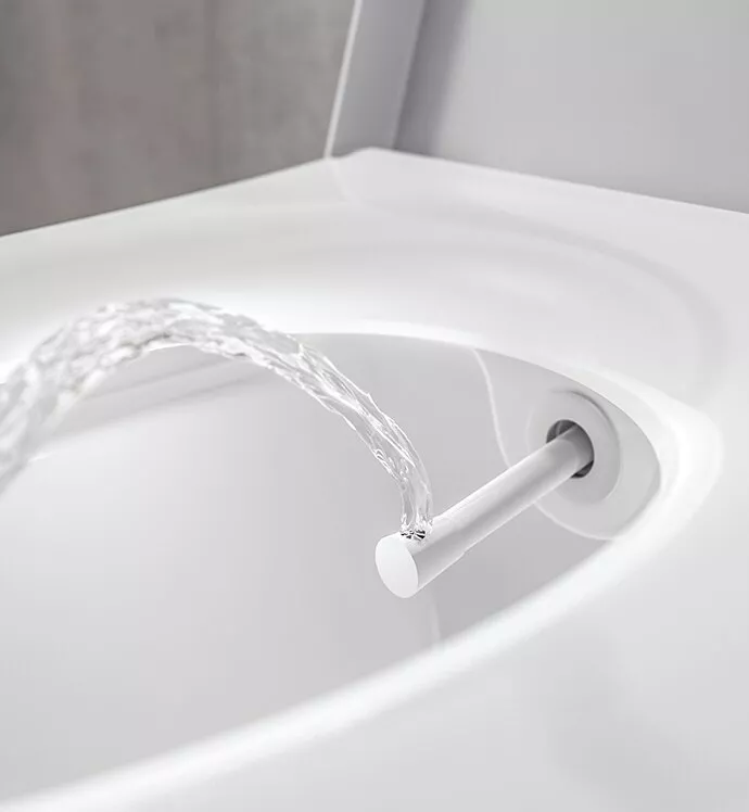 TECEone WC-Keramik mit Duschfunktion als Tiefspüler, weiß